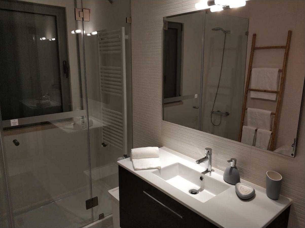 Rafaelo'S Apartment Калдаш-да-Раїня Екстер'єр фото