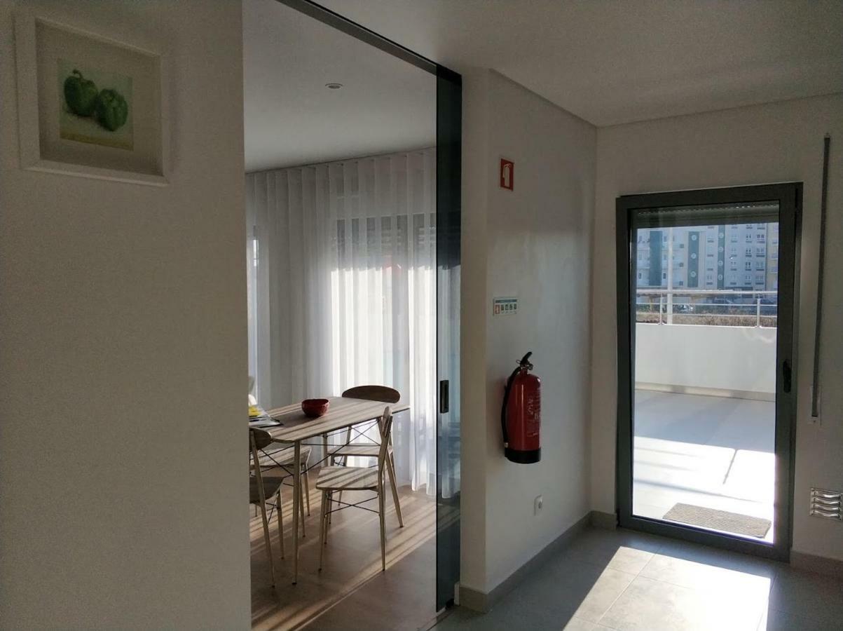 Rafaelo'S Apartment Калдаш-да-Раїня Екстер'єр фото